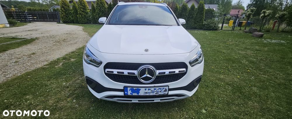 Mercedes-Benz GLA 200 Business Edition - 4