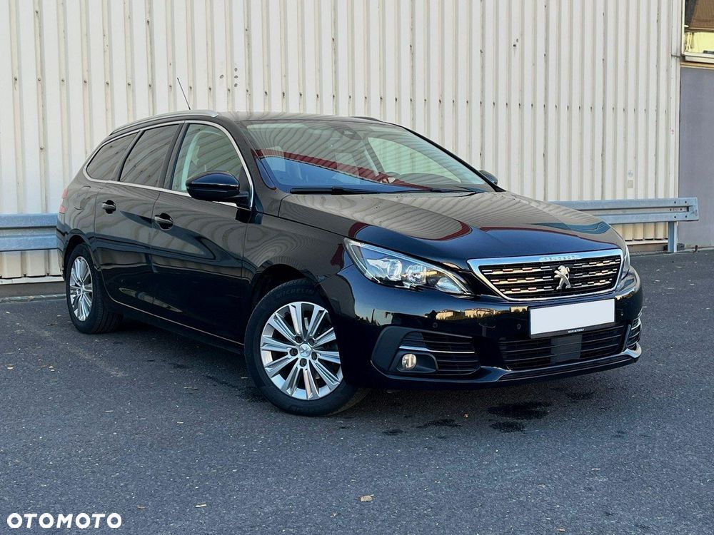 Peugeot 308 - 4
