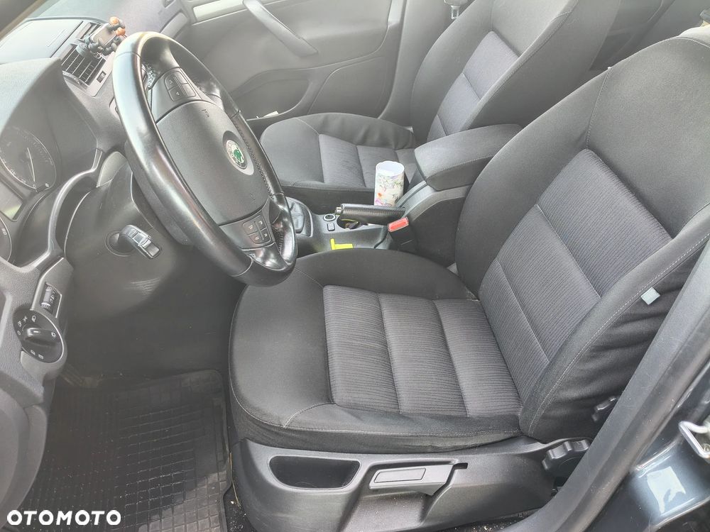 Skoda Octavia 2.0 TDI Elegance - 5