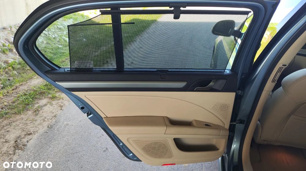 BOCZKI TAPICERKA BOCZEK DRZWI LEWY PRAWY PRZÓD TYŁ ŻALUZJA ROLETA SKÓRA BEŻOWA LISTWA OZDOBNA DEKOR SKODA SUPERB II 2 HB SEDAN - 5