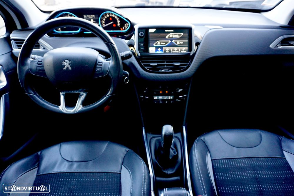 Peugeot 2008 82 VTI Allure - 10