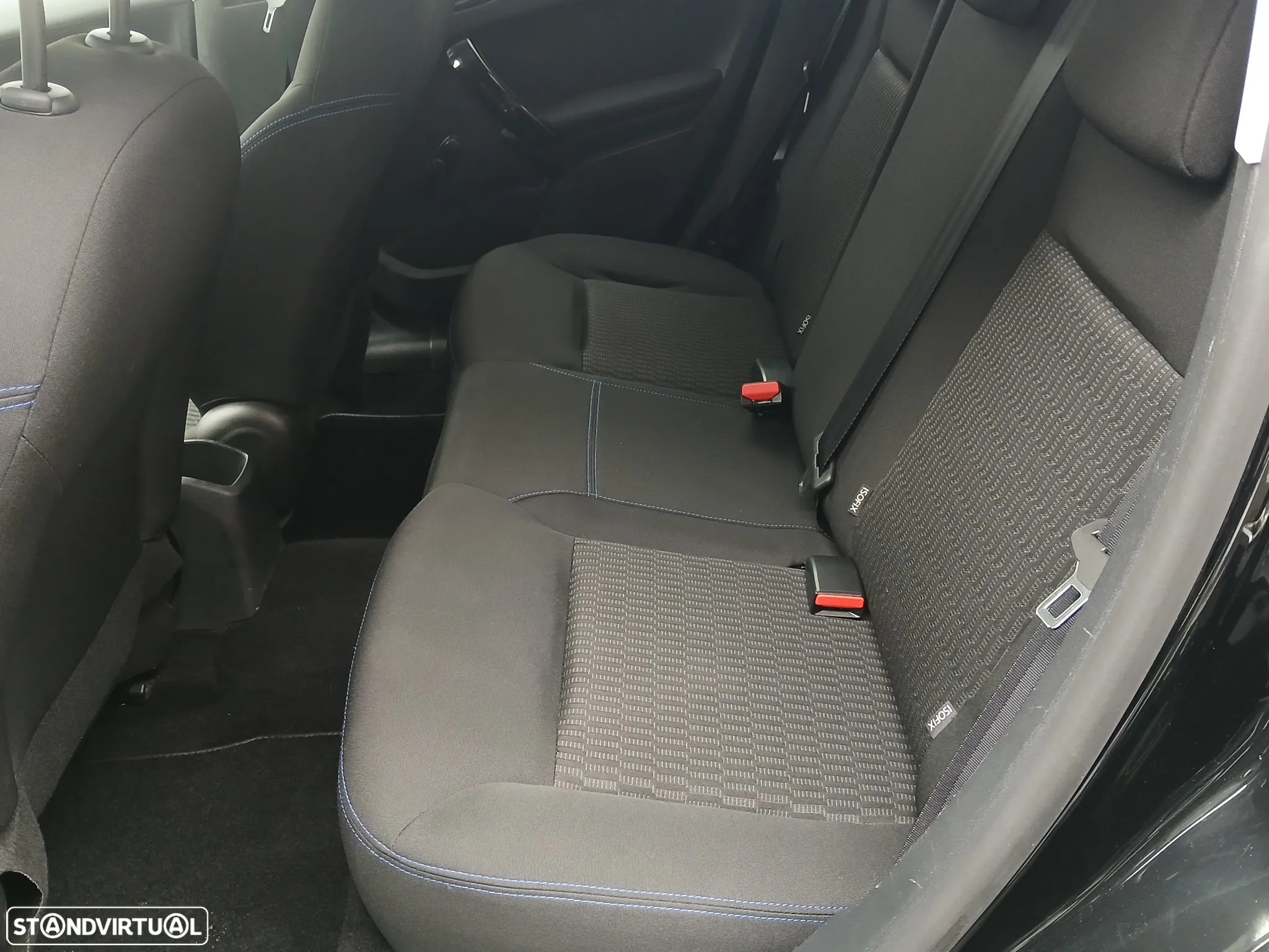 Peugeot 208 1.5 BlueHDi Signature - 18