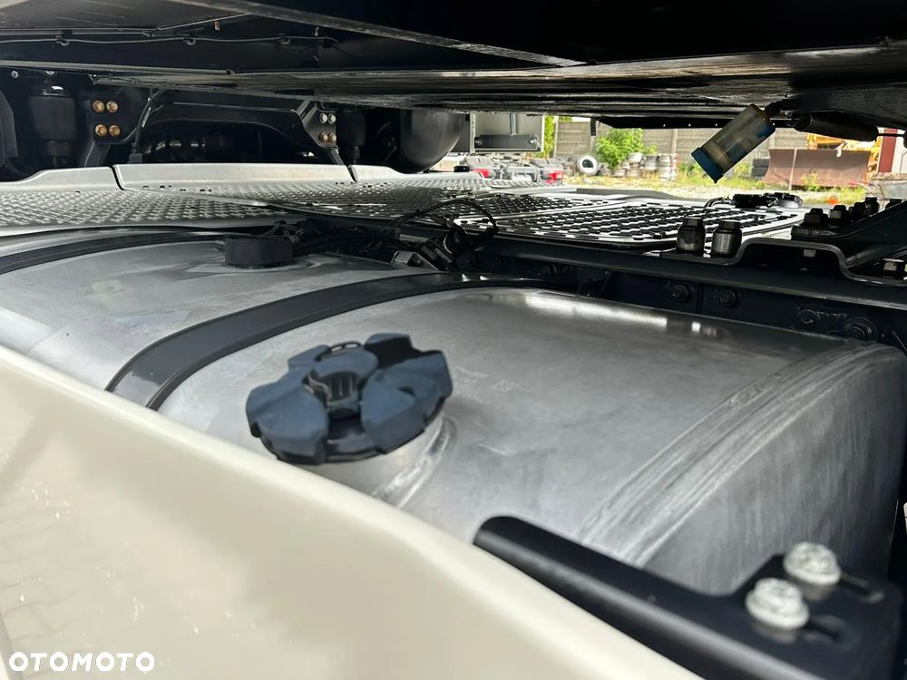 DAF ZESTAW / XF 106.480 SSC / RETARDER + KRONE FIRARNKA 2021 - 19