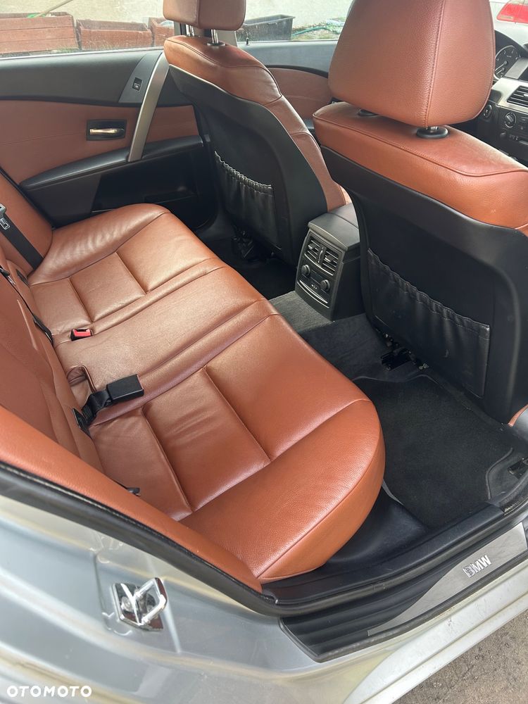 BMW Seria 5 520d - 4
