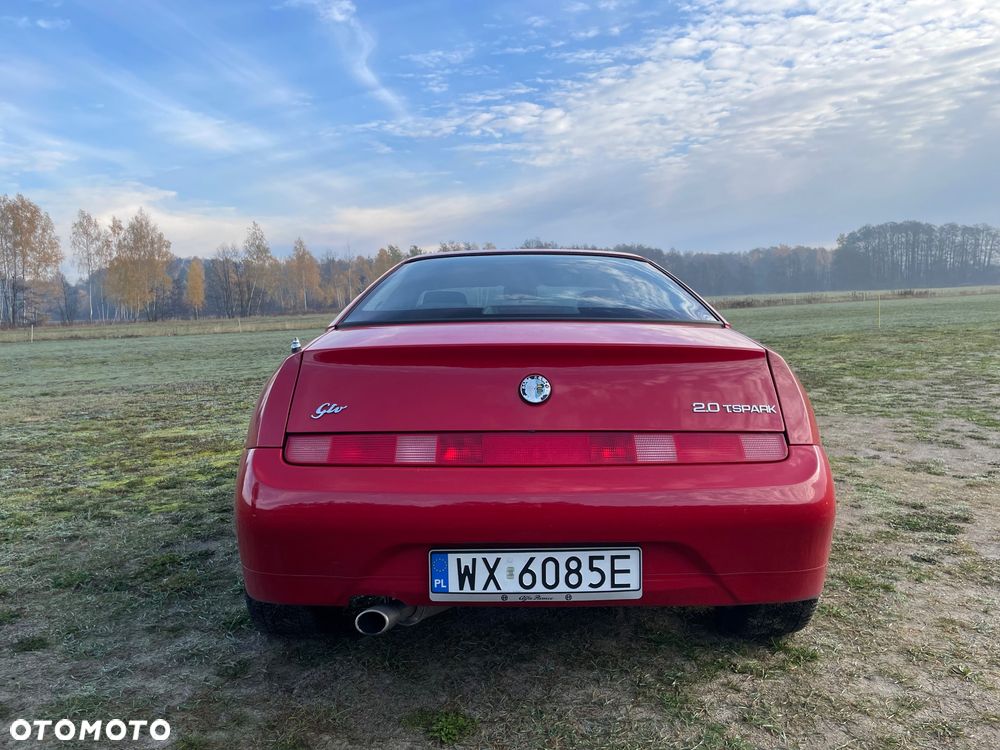 Alfa Romeo GTV - 17