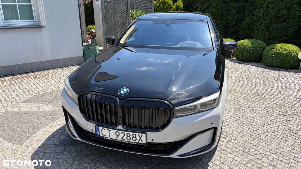 BMW Seria 7 730Ld xDrive mHEV - 14