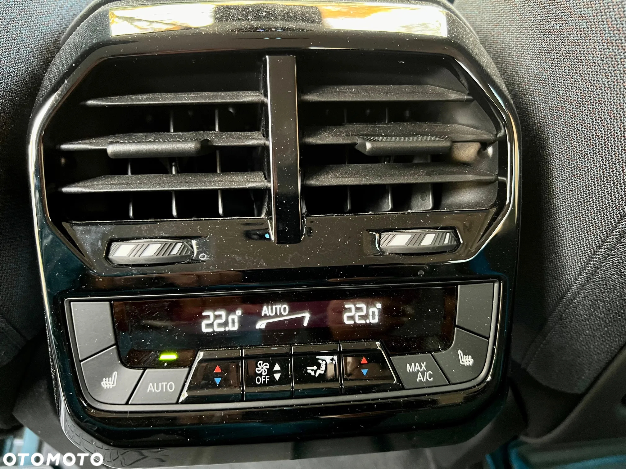 BMW iX xDrive40 76.6kWh - 22
