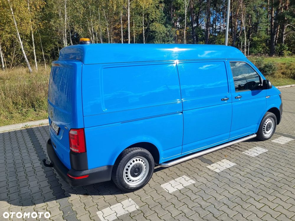 Volkswagen Transporter - 28