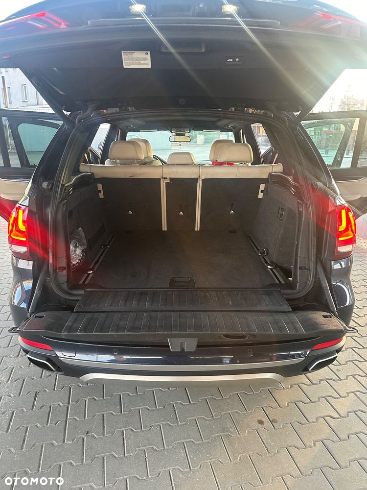 BMW X5 xDrive35i - 8