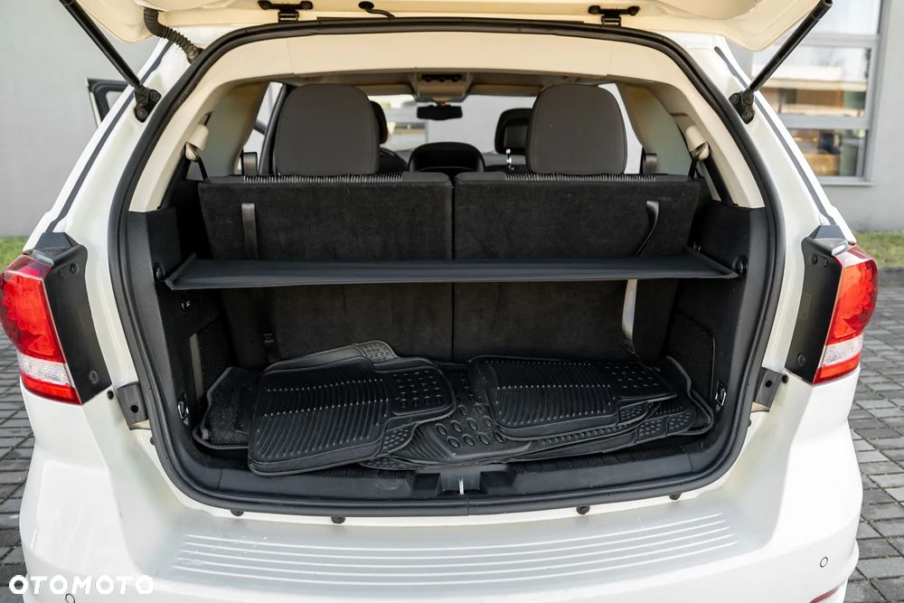 Fiat Freemont 2.0 Multijet 16V DPF Urban - 33