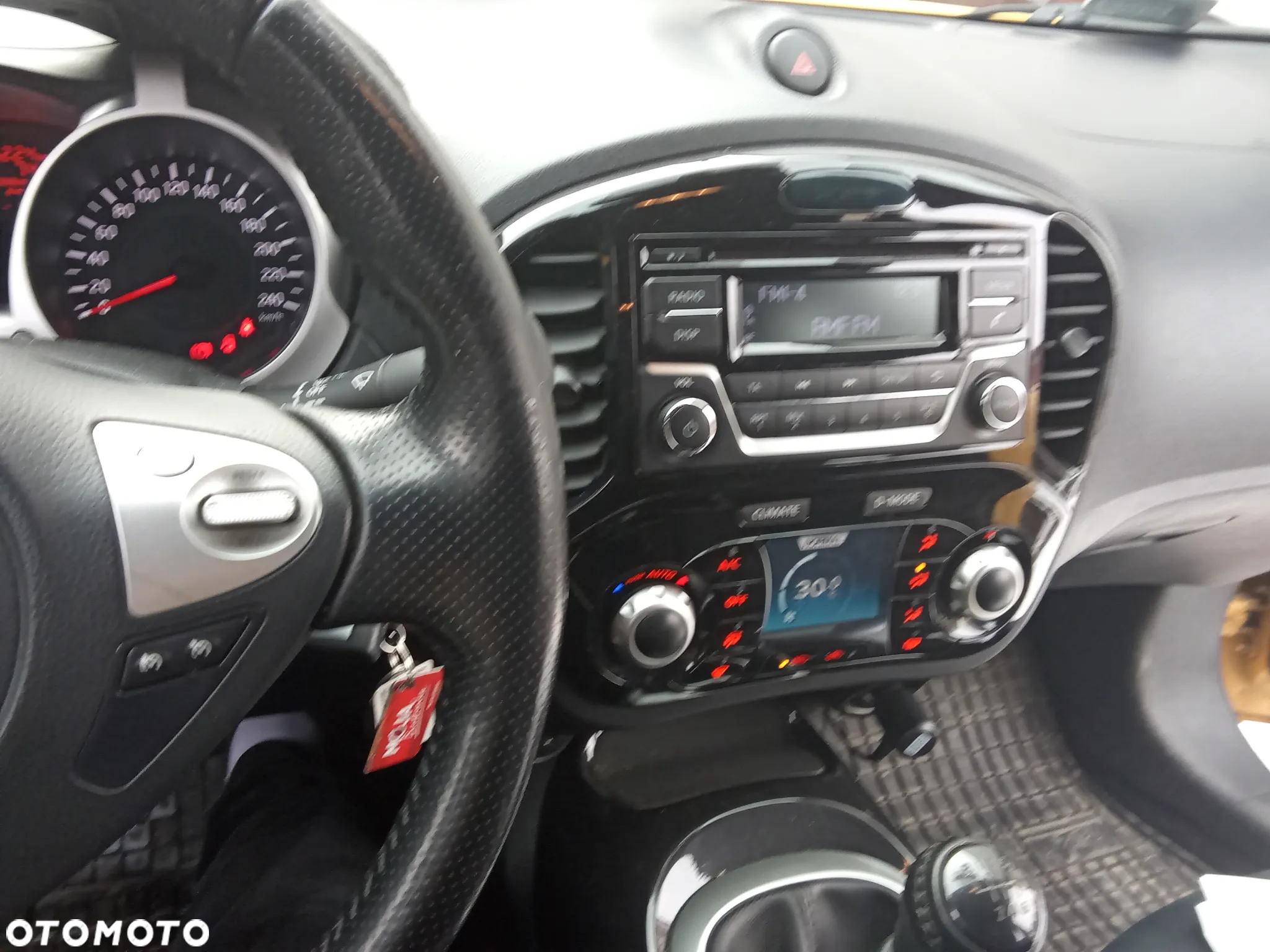 Nissan Juke 1.2 DIG-T Acenta EU6 - 16