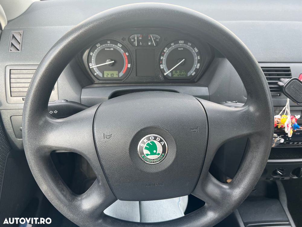 Skoda Fabia 1.2 HTP Classic - 5