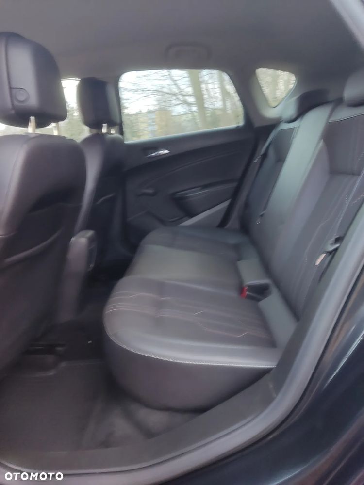 Opel Astra 1.4 Turbo 150 Jahre - 28