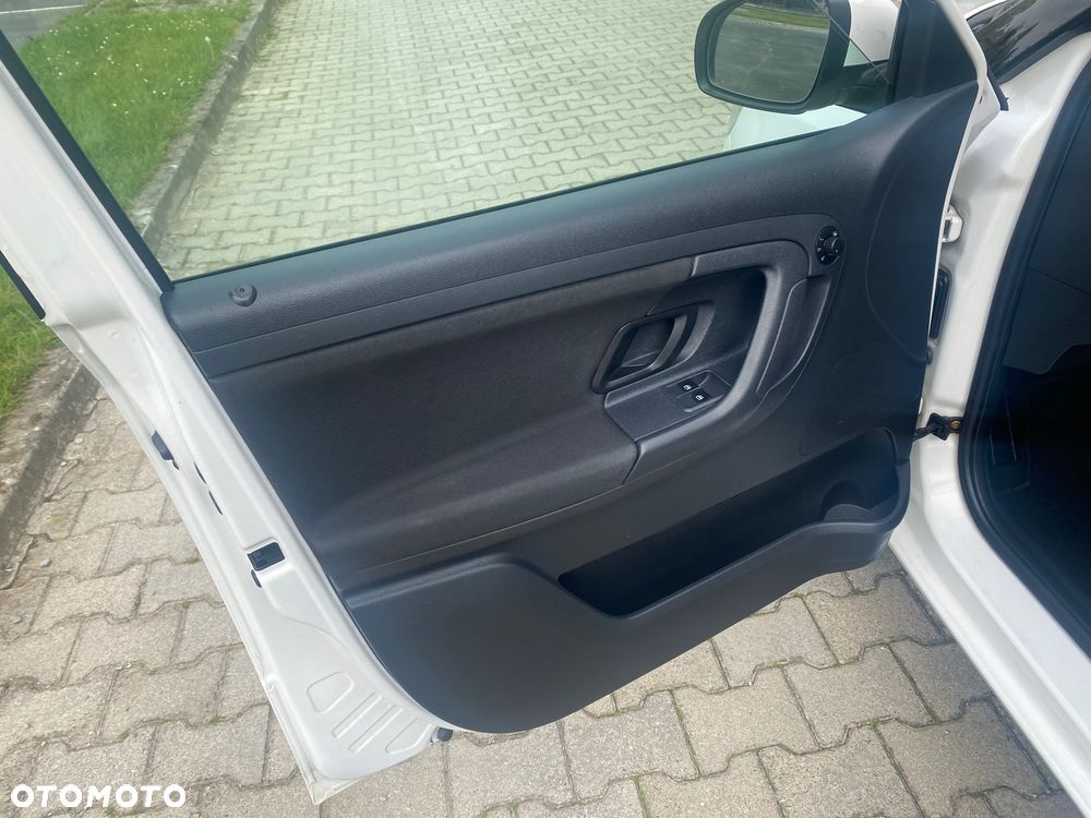 Skoda Fabia 1.2 TSI FAMILY Green tec - 11