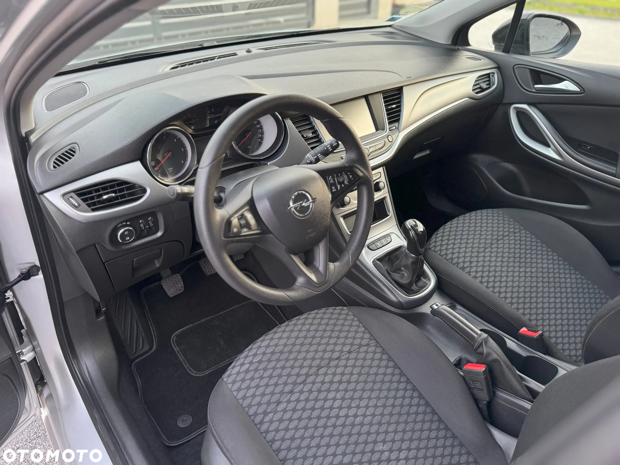 Opel Astra V 1.5 CDTI Edition S&S - 26