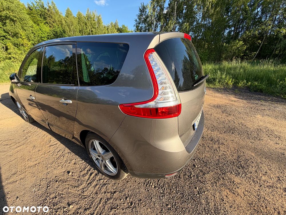 Renault Scenic 1.9 dCi Bose Edition - 4