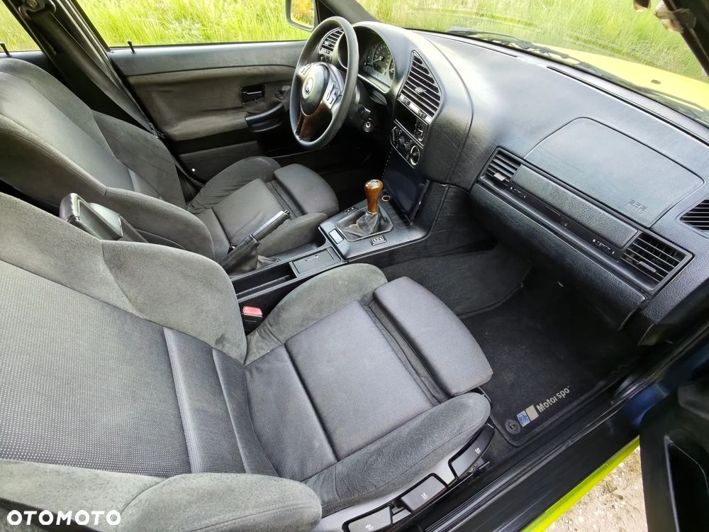 BMW Seria 3 318i - 5