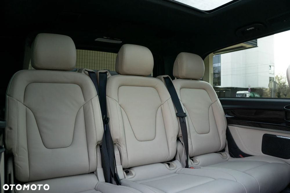 Mercedes-Benz Klasa V 300 d 4-Matic 9G-Tronic Avantgarde (d³ugi) - 32