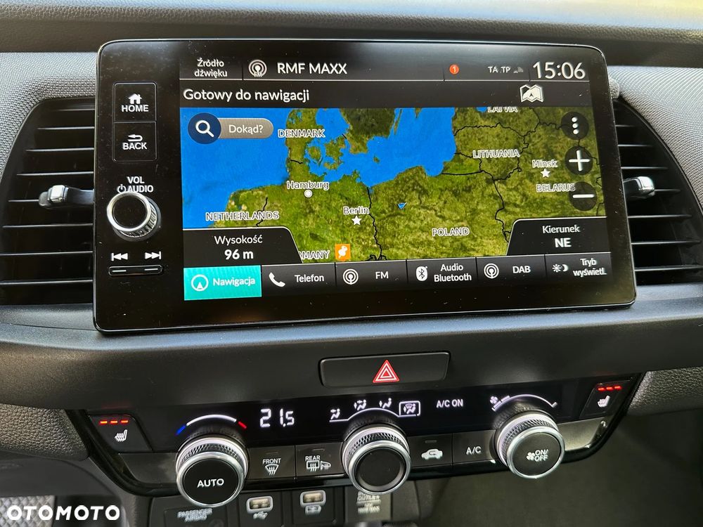 Honda Jazz 1.5 i-MMD Executive Crosstar - 24