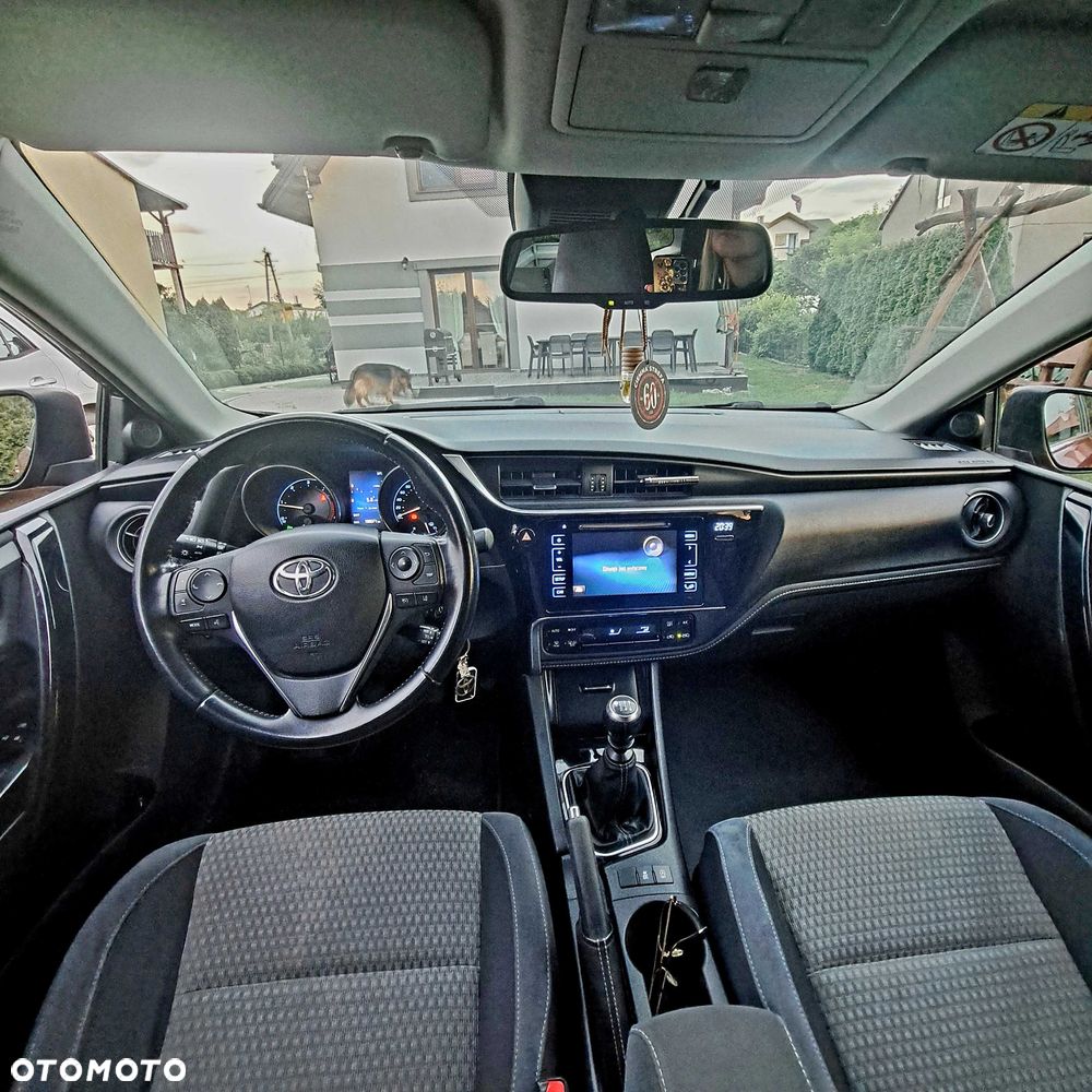 Toyota Auris - 6