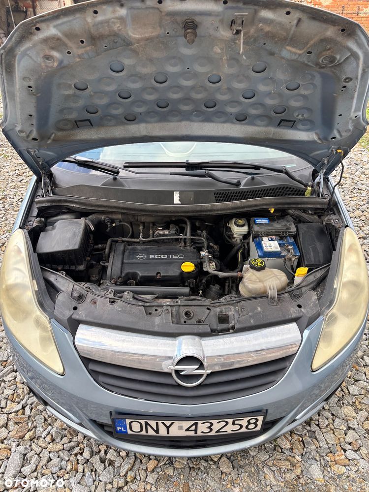 Opel Corsa 1.2 16V Enjoy - 20