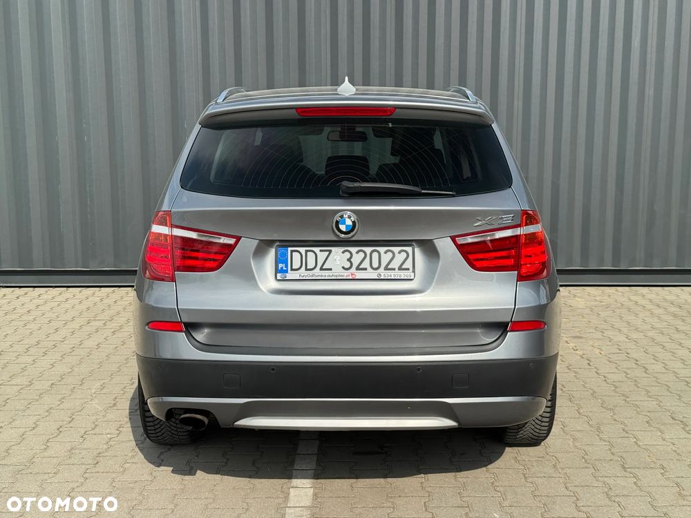 BMW X3 xDrive20i - 8