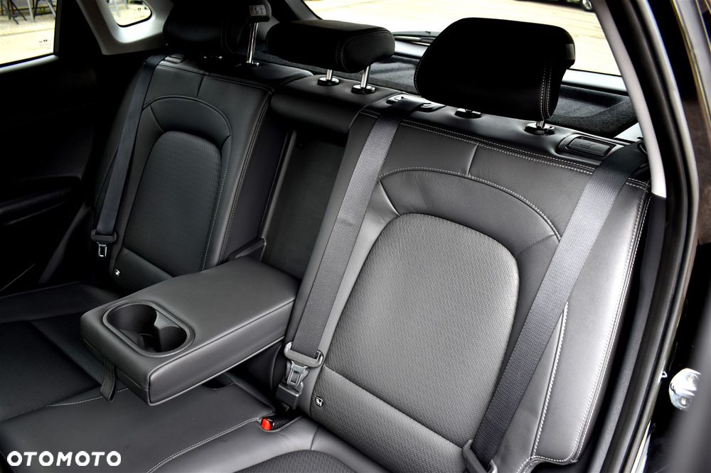 Hyundai Kona 1.6 T-GDI DCT 4WD Premium - 14