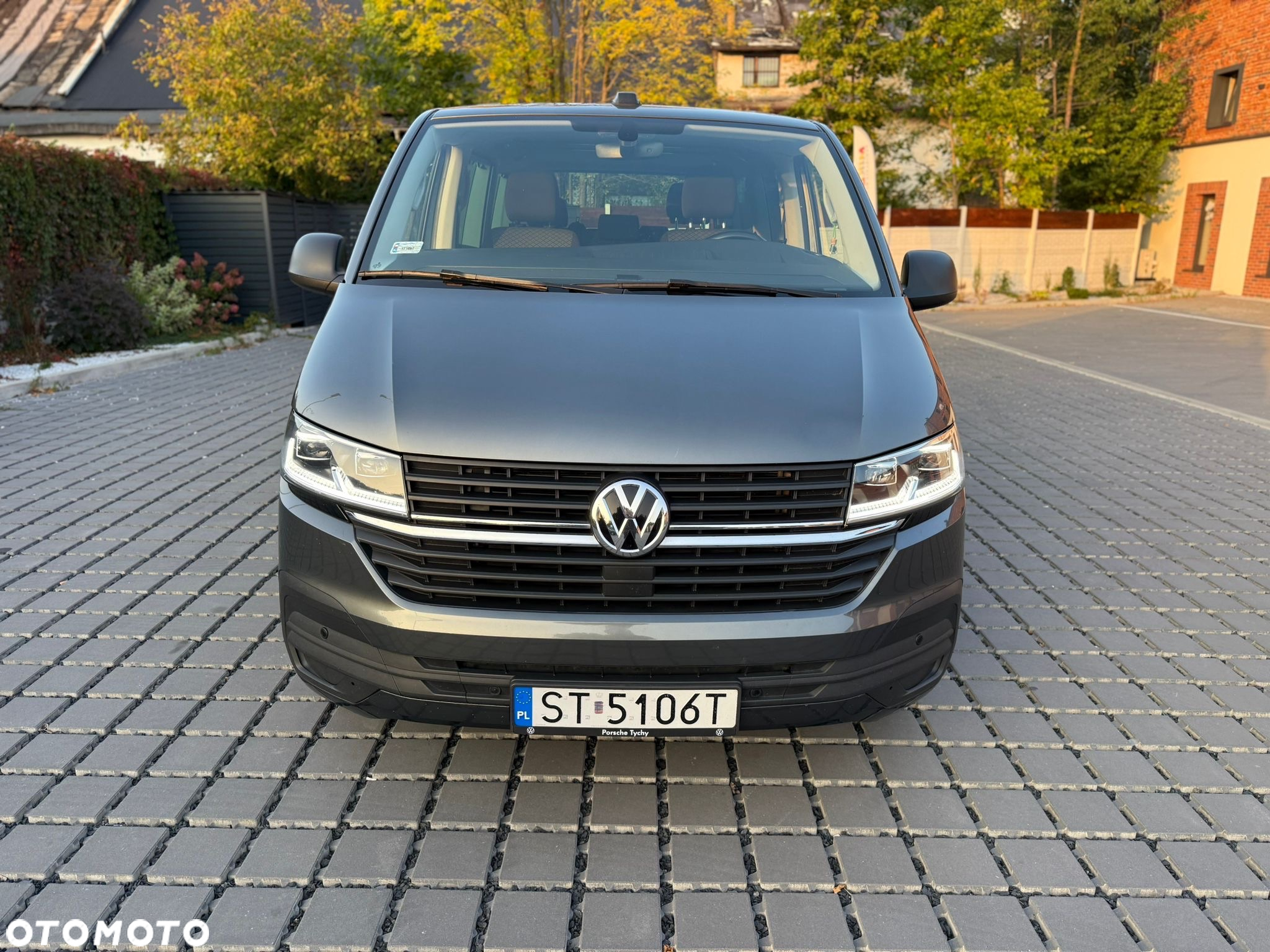 Volkswagen Multivan 6.1 2.0 TDI L1 Trendline DSG - 2