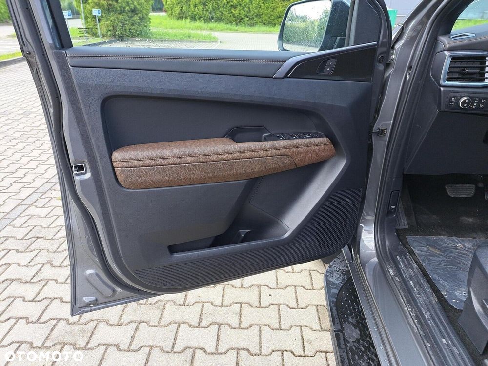 Volkswagen Amarok - 19
