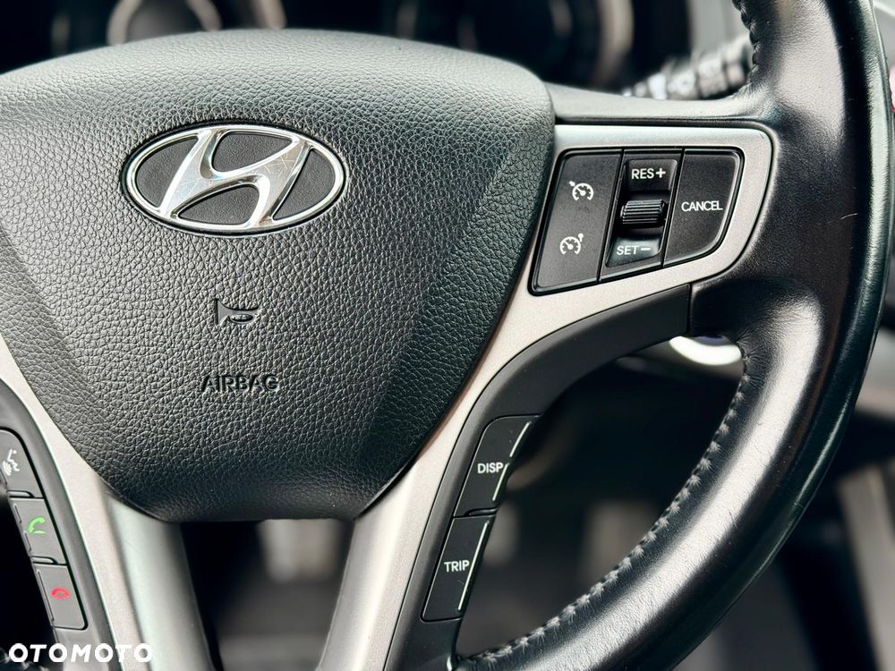 Hyundai i40 Kombi blue 1.7 CRDi Premium - 26