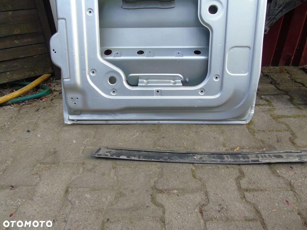 Volkswagen Crafter drzwi tylne 7C3827123E - 16