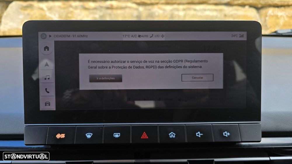MG MG4 64 kWh Luxury - 28