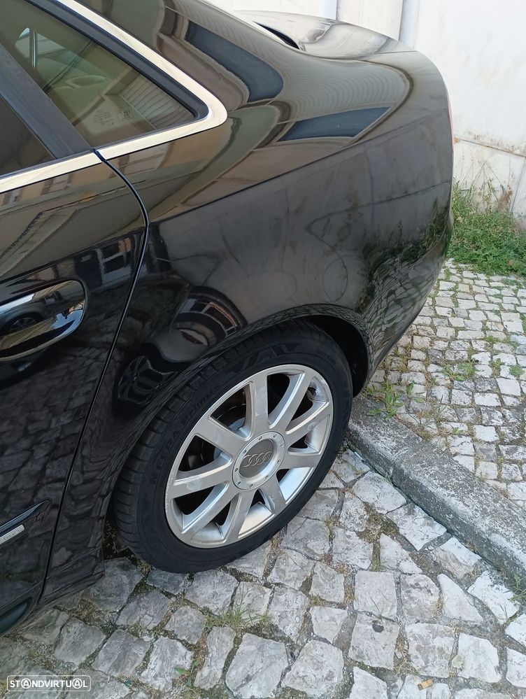 Audi A4 2.0 TDI S-line - 13