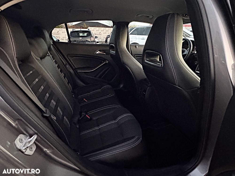 Mercedes-Benz GLA 220 d 4Matic 7G-DCT Activity Edition - 19