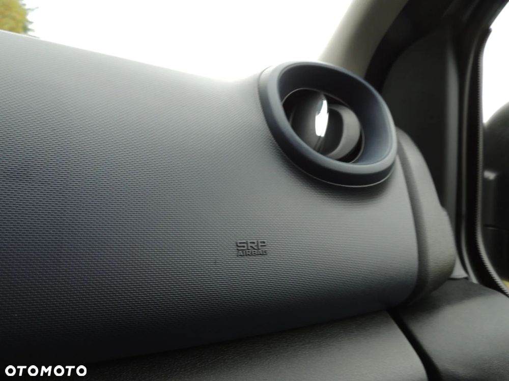 Opel Vivaro L2H1 2,9t Elegance - 17