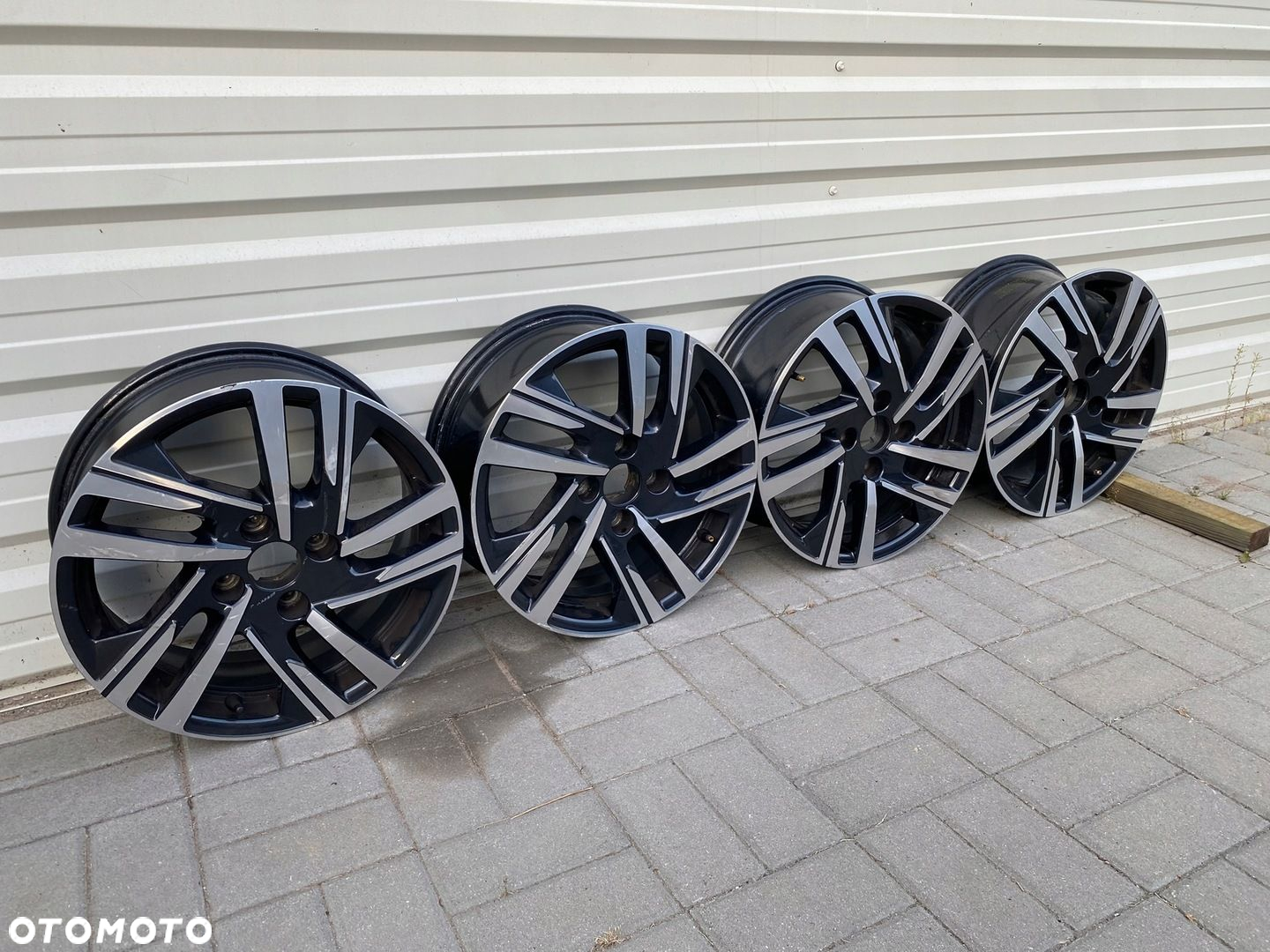 KOMPLET FELG ALUMINIOWY PEUGEOT 208 II 6.5X16 4X108 ET 38 - 3