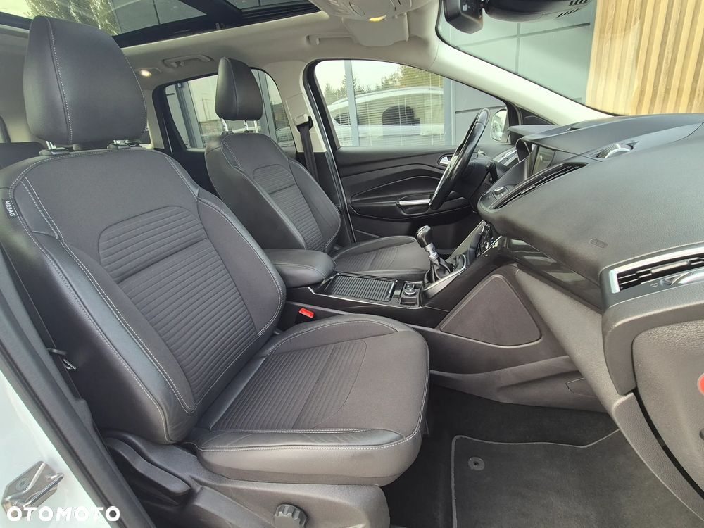 Ford Kuga 1.5 EcoBoost FWD Edition ASS GPF - 32