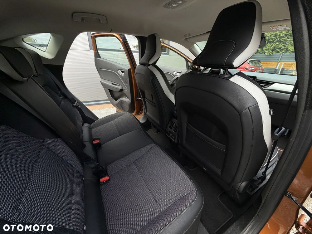 Renault Captur TCe 100 BUSINESS EDITION - 21