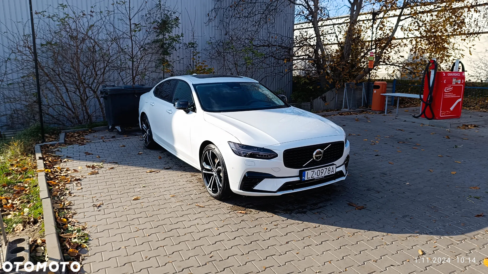 Volvo S90 T8 Recharge AWD Ultimate Dark - 14