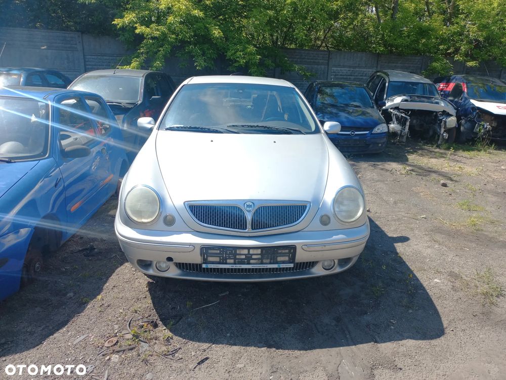 Lancia Lybra 1.8 benzyna 00r wszystkie części - 1