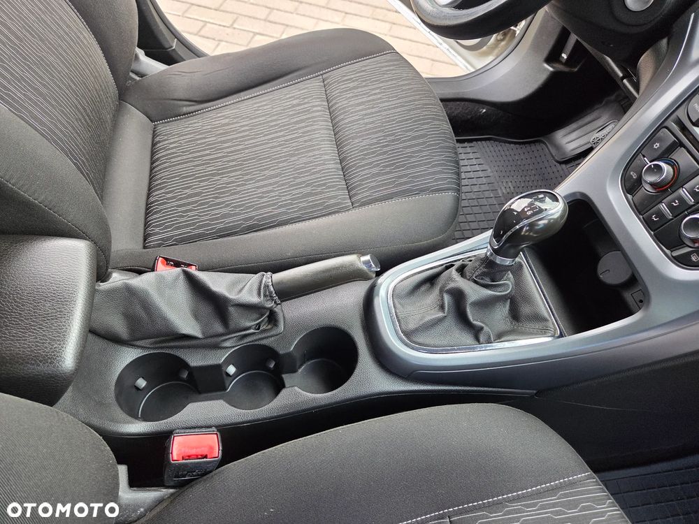 Opel Astra 1.7 CDTI Enjoy - 26