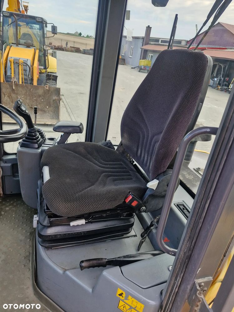 Volvo L30 - 5