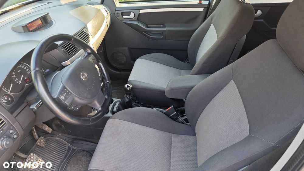 Opel Meriva 1.6 Cosmo - 19