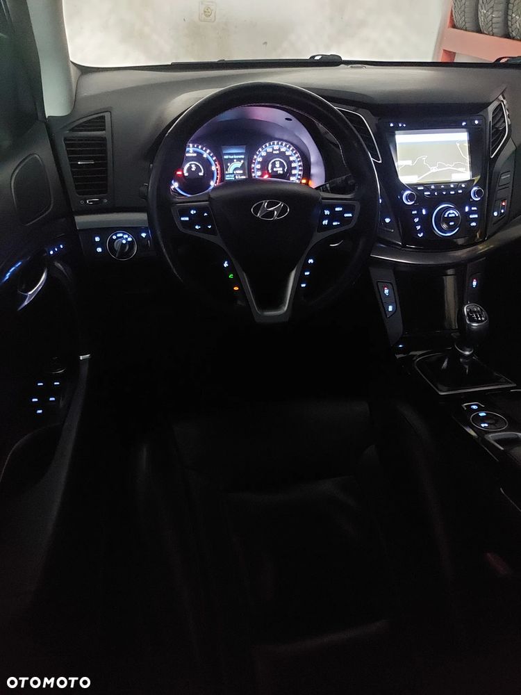 Hyundai i40 1.7 CRDi Premium - 27