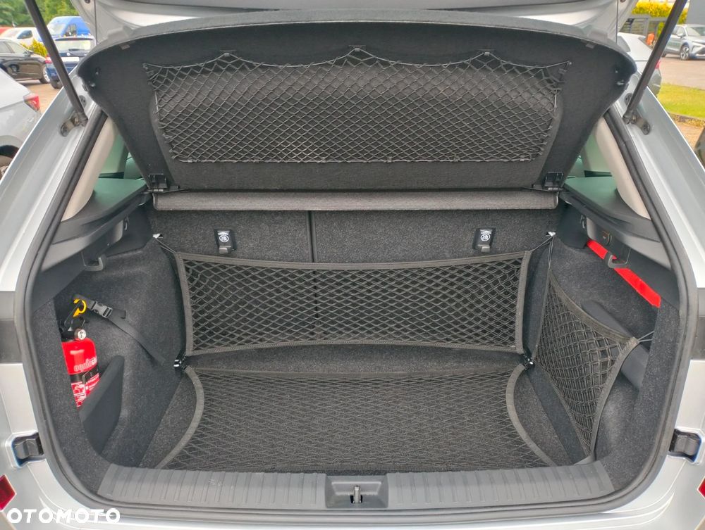 Skoda Kamiq 1.0 TSI Selection DSG - 23