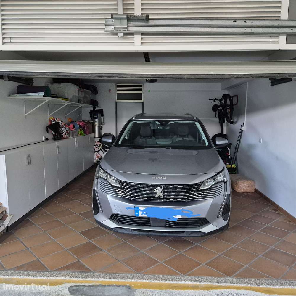 Moradia T4(2 suites) + escritório, cond.fechado à Estrada Nacional N.1 - Grande imagem: 3/50