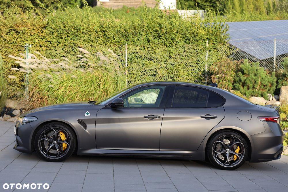 Alfa Romeo Giulia 2.9 Bi Turbo V6 Quadrifoglio - 21