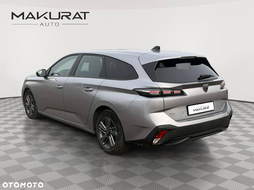 Peugeot 308 - 4