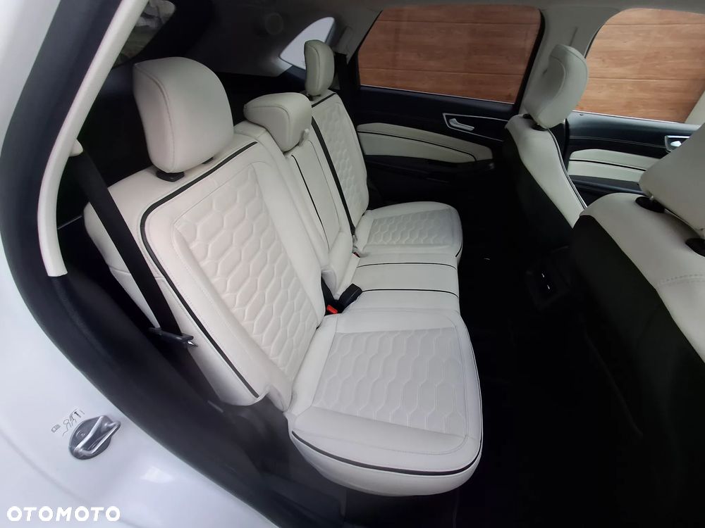 Ford Edge 2.0 TDCi Bi-Turbo 4x4 Vignale - 23