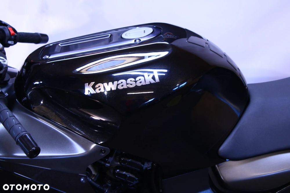 Kawasaki ZX - 30